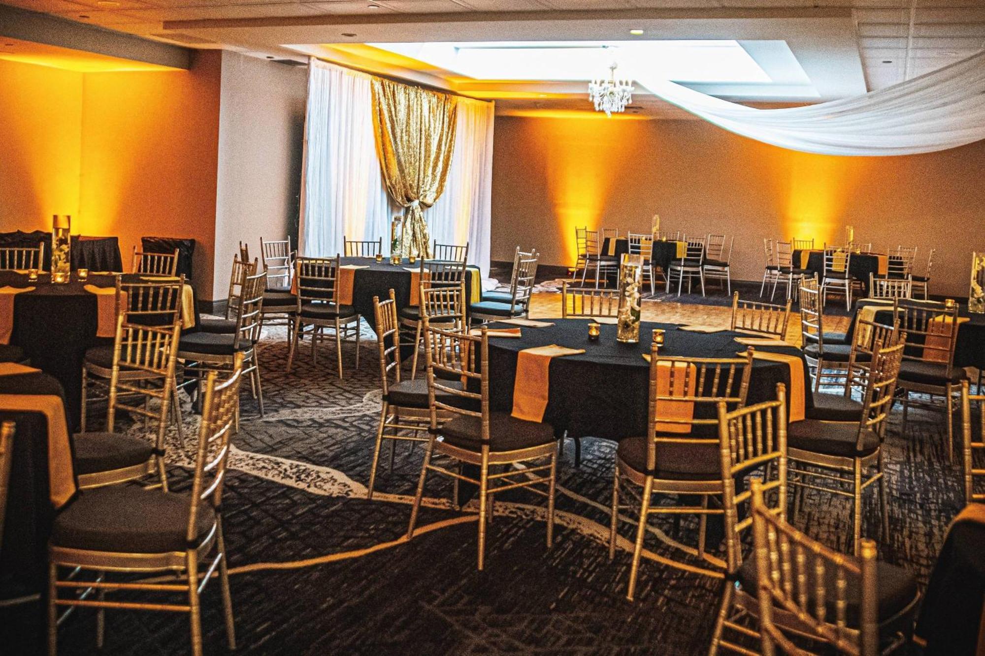 Delta Hotels By Marriott Cincinnati Sharonville Ngoại thất bức ảnh